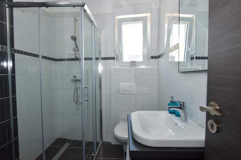 Two Bedroom Apartment with Balcony and Sea View image 4