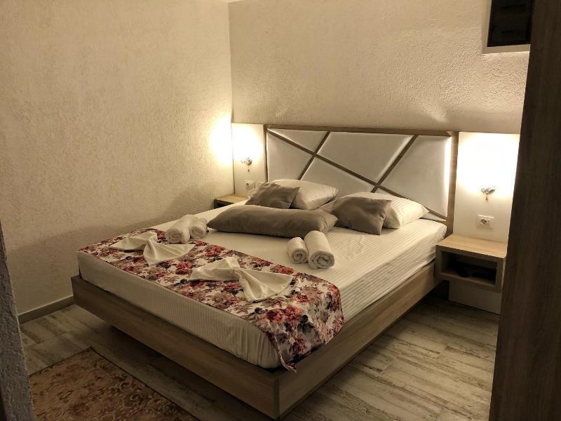 Apartment with Balcony image 2
