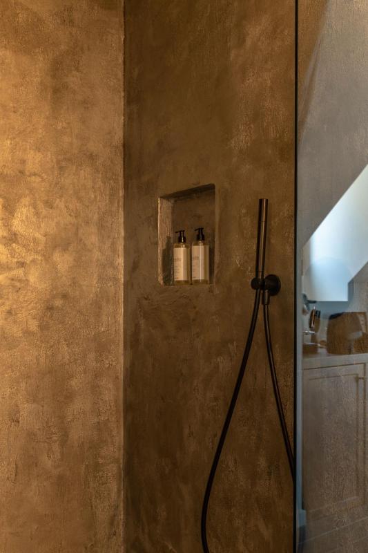 Double Room with Balcony  with Spa Access image 3