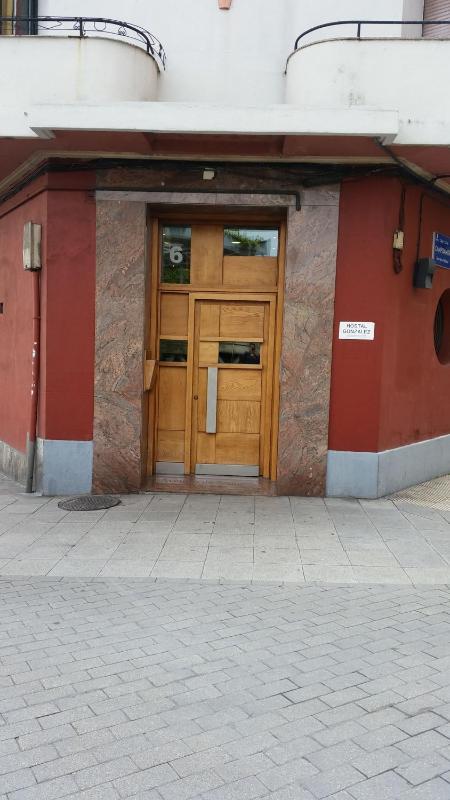 Hostal González - image 4
