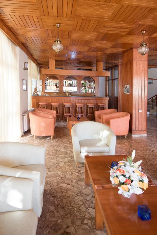 Captain's Hotel - image 9
