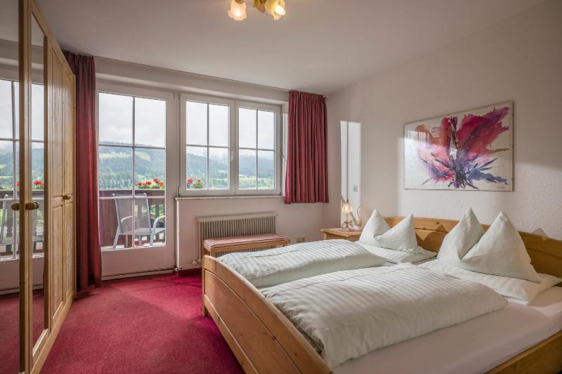 Three-Bedroom Apartment image 4