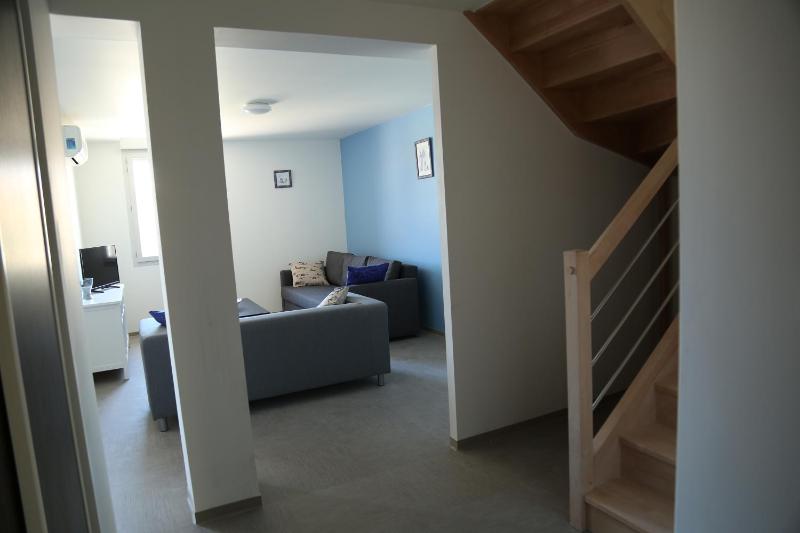 Three-Bedroom Duplex Apartment image 2