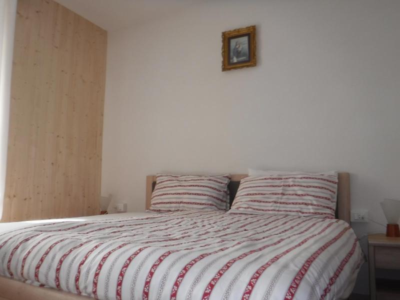 Two-Bedroom Apartment image 4