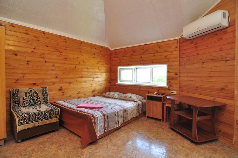 Quadruple Room with Balcony image 1