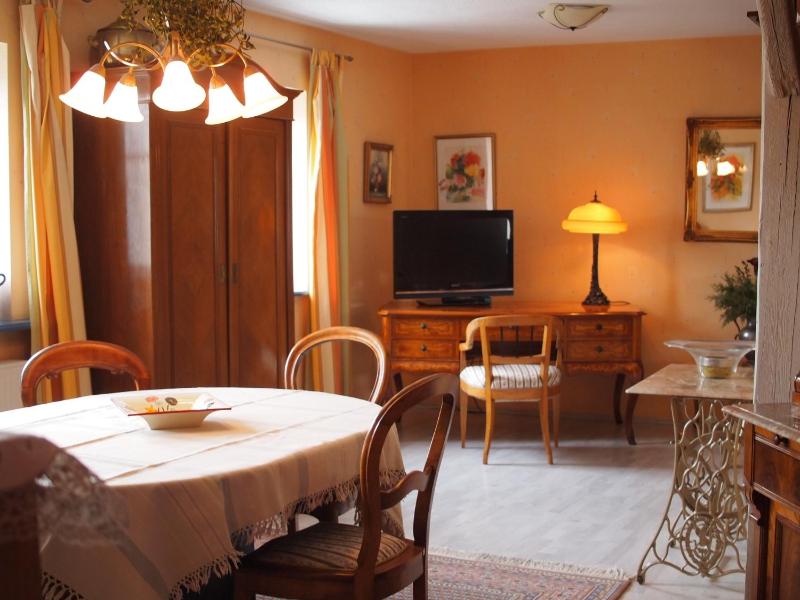 Apartment image 4