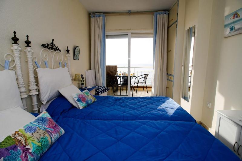 Suitur apartamento frente a la playa fuengirola - image 16
