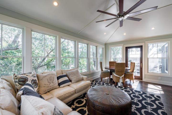 Three-Bedroom Holiday Home  image 1