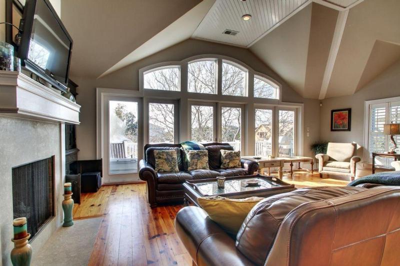 Five-Bedroom Holiday Home image 3