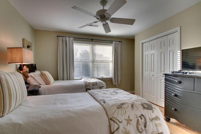 Four-Bedroom Holiday Home image 3