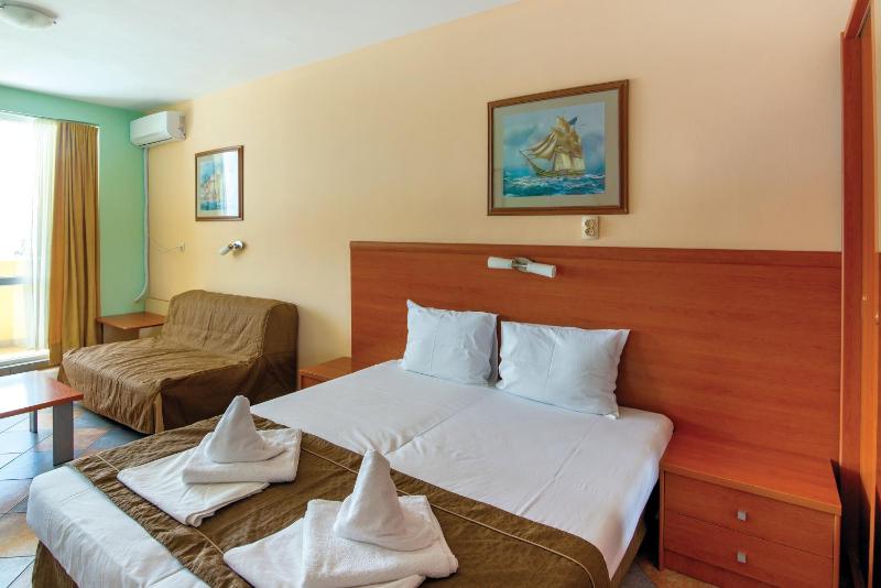 Hotel Golden Star - image 8
