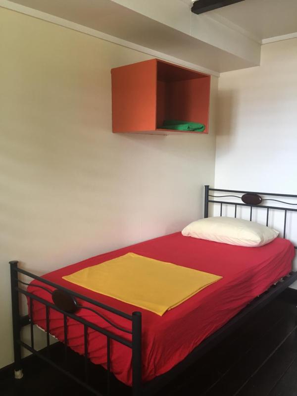 Single Room with Shared Bathroom image 1
