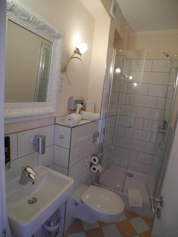 Comfort Double Room image 2