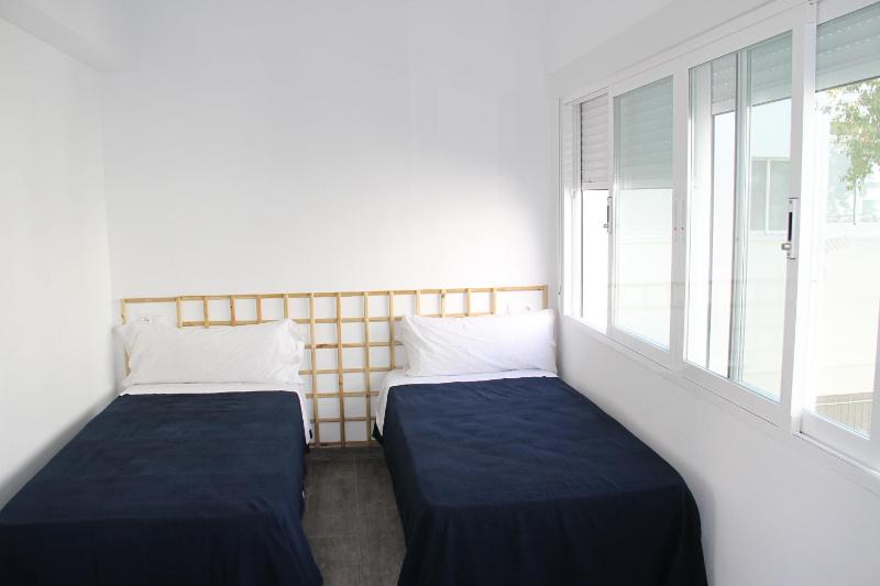 Espectacular Apartamento con Vistas al Mar - Solo Familias - image 31