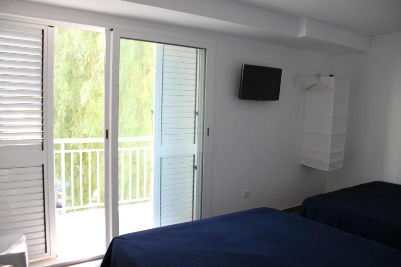 Espectacular Apartamento con Vistas al Mar - Solo Familias - image 29