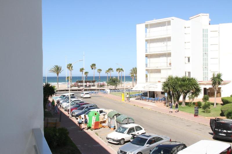 Espectacular Apartamento con Vistas al Mar - Solo Familias - image 41