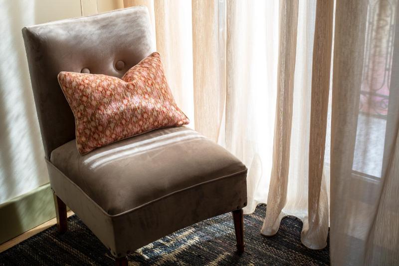 Deluxe Triple Room image 3