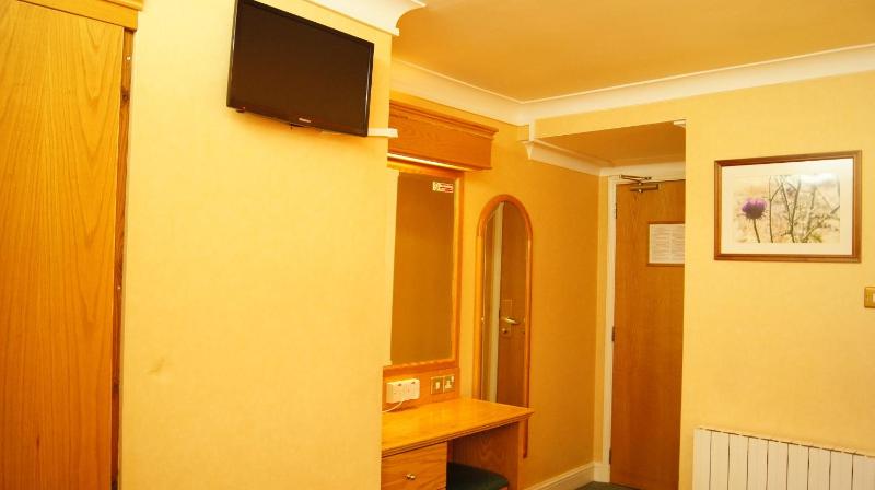 Double Room image 2