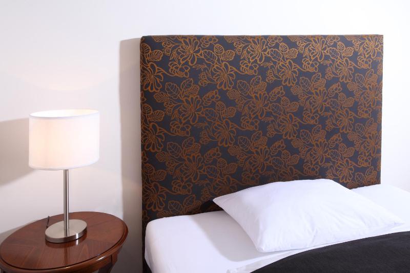 Comfort Single Room image 3