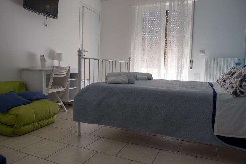 Double Room with Private Bathroom image 4
