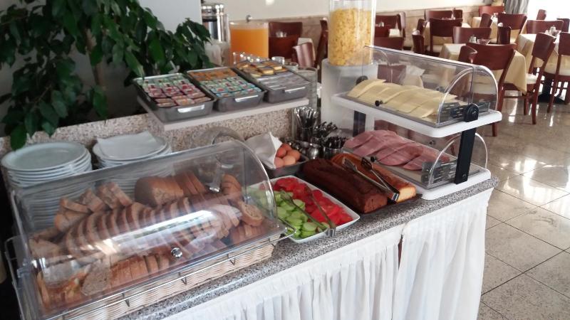 Dimitris Paritsa Hotel - image 19