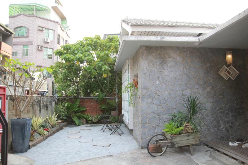 Tainan MacArthur Homestay - image 13