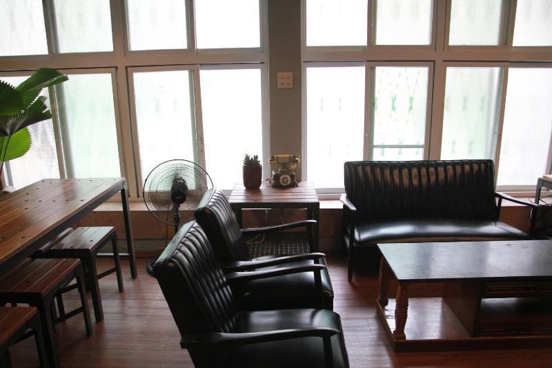 Tainan MacArthur Homestay - image 8
