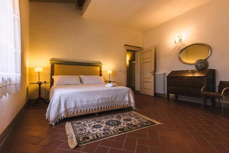 Superior Apartment image 3