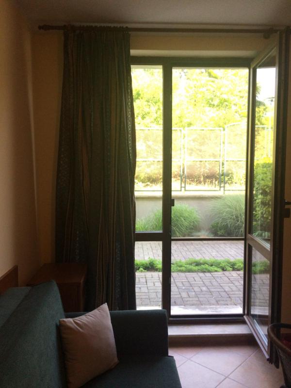 Studio Apartment image 3