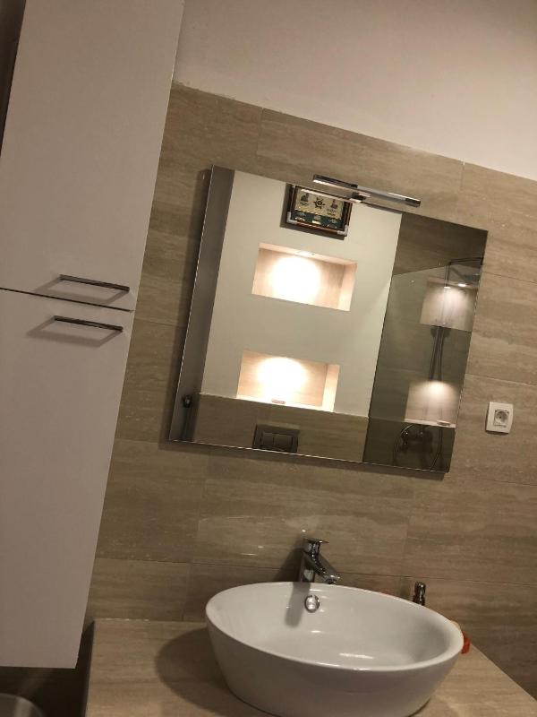 Deluxe Apartment image 2