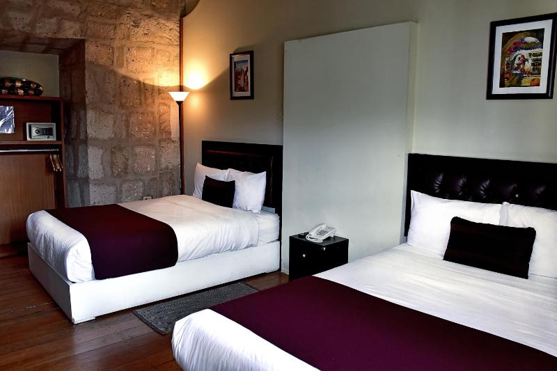 Hoteles Riviera Colonial - image 11