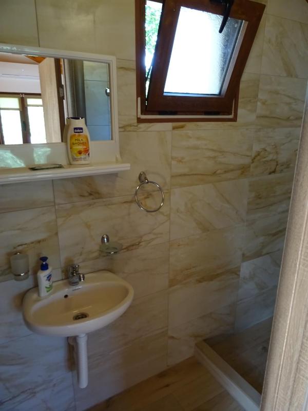 Apartment image 3
