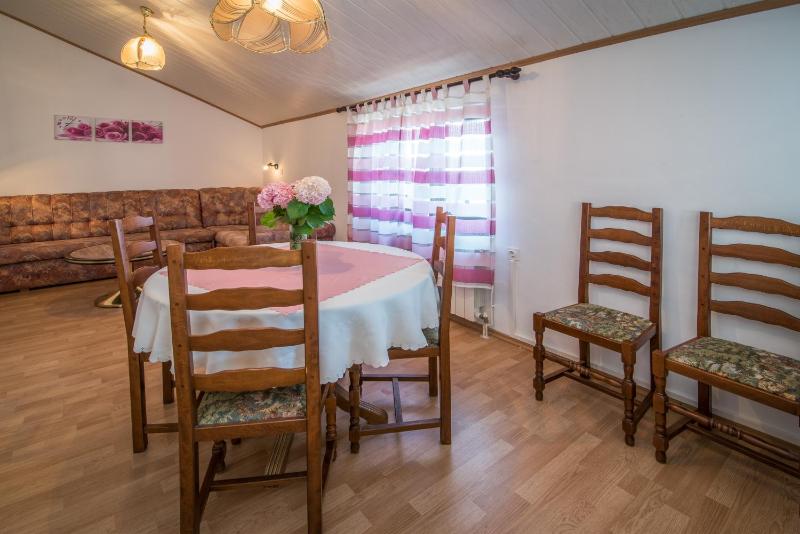 Apartment Sandra Krk - image 11