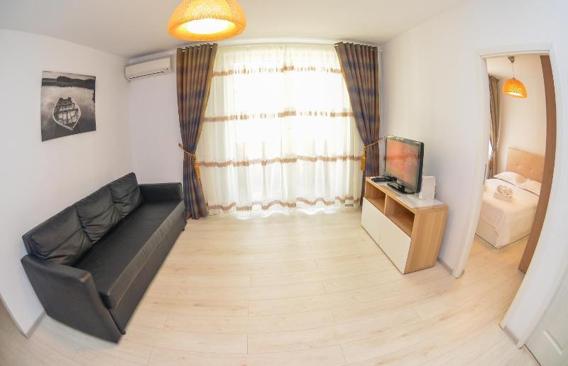 University Square Accommodation - image 15