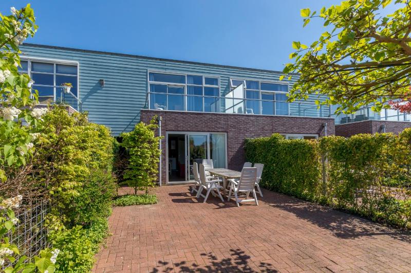 Holiday Home (4 Adults) image 1