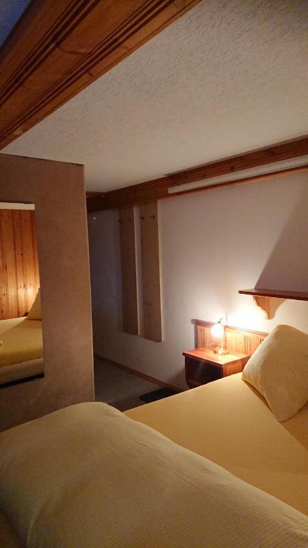Double or Twin Room image 3