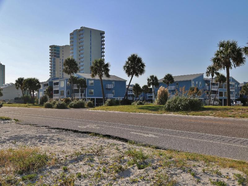 Two-Bedroom Apartment image 3