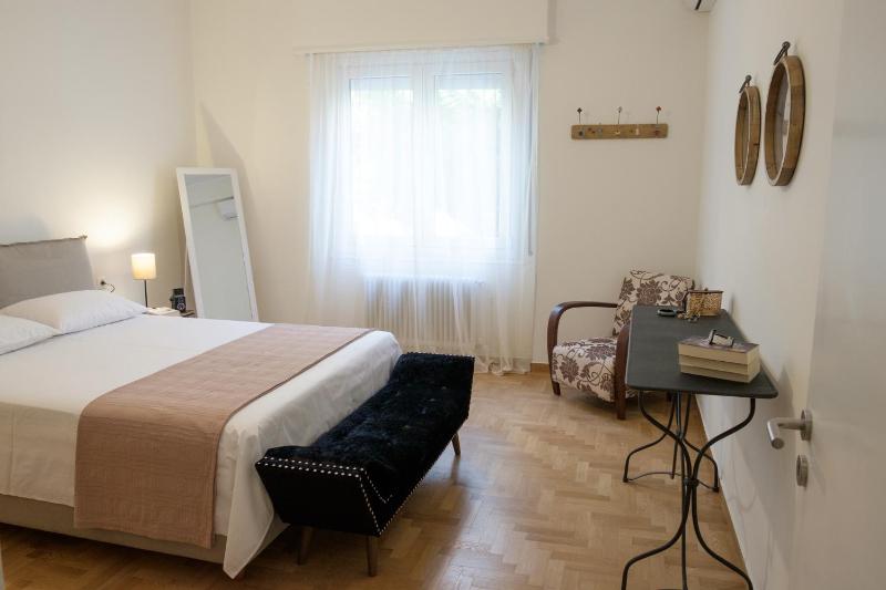 Apartment image 4