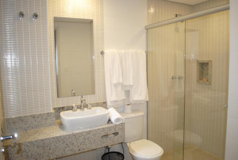 Hotel Lugus - image 5