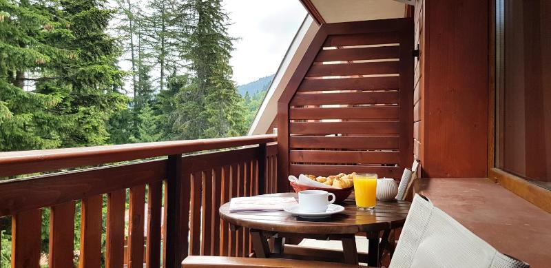 Double or Twin Room with Forest View image 3