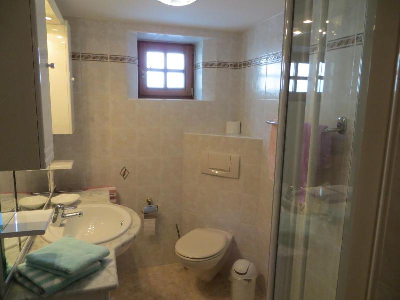Comfort Four-Bedroom Apartment with Balcony image 2