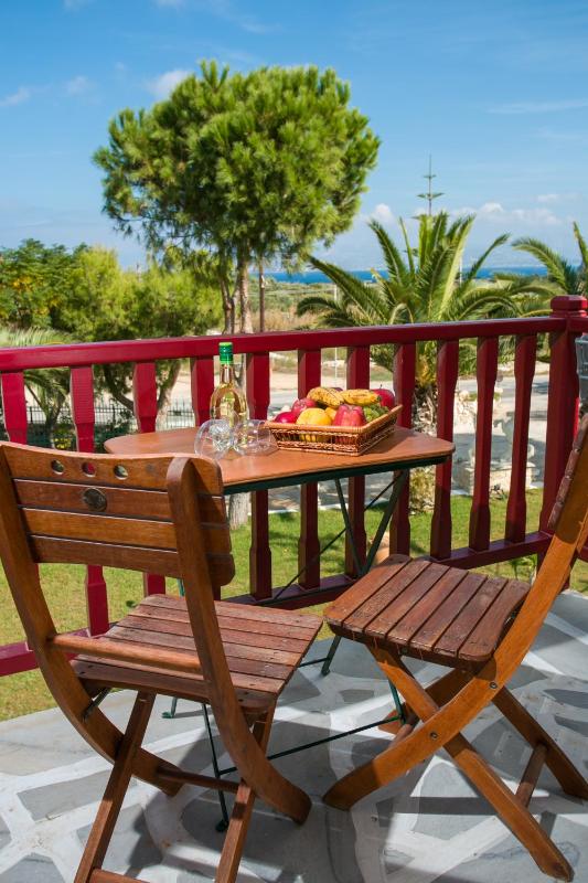 Double or Twin Room with Partial Sea View image 3