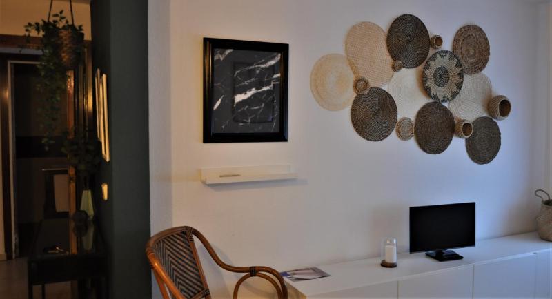 Two-Bedroom Apartment (4-6 Adults) image 4