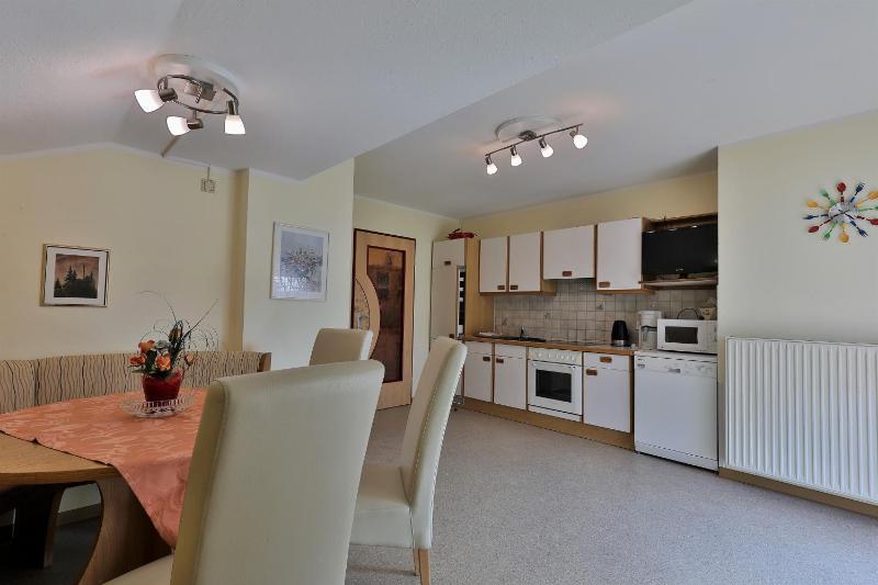 Three-Bedroom Apartment - Annex image 1