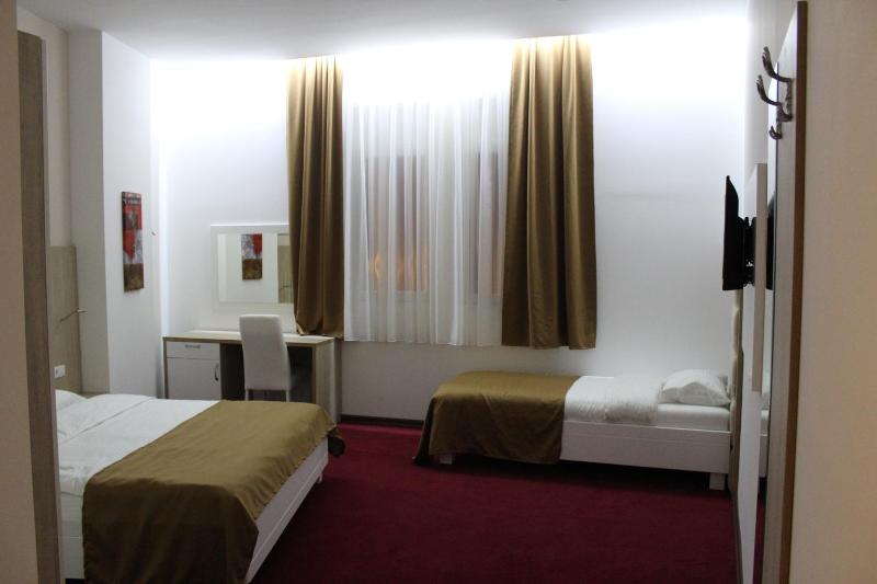 Triple Room image 1