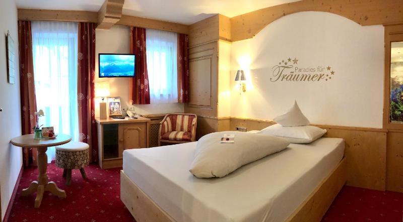 Superior Single Room image 3