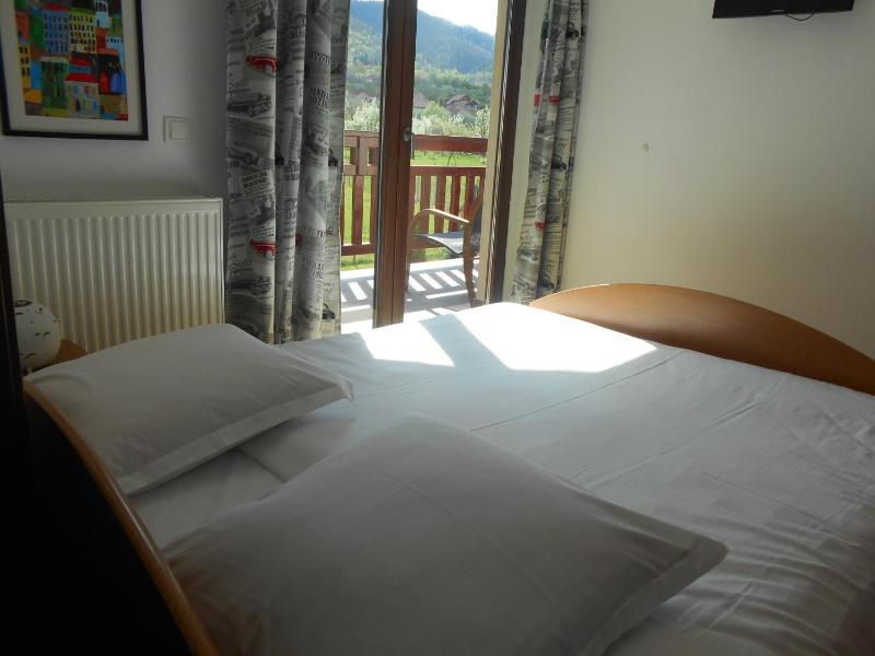 Triple Room with Mountain View image 1