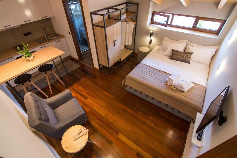 Sofita Hotel - image 3