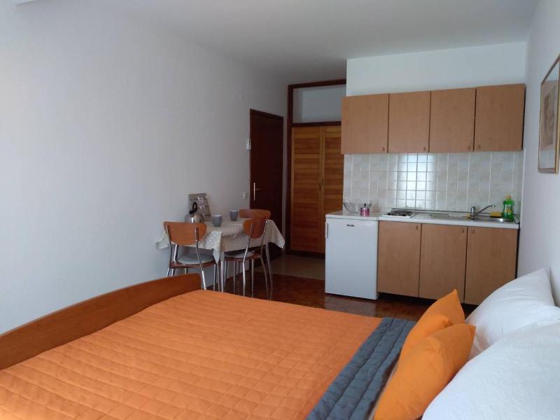 Apartments Davor - image 8