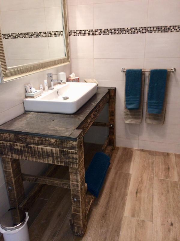 Double Room with Garden View image 2